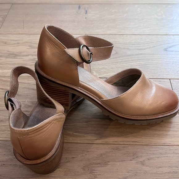 Seychelles Shoes Seychelles Leather Lock And Key Ombre Lug Sole